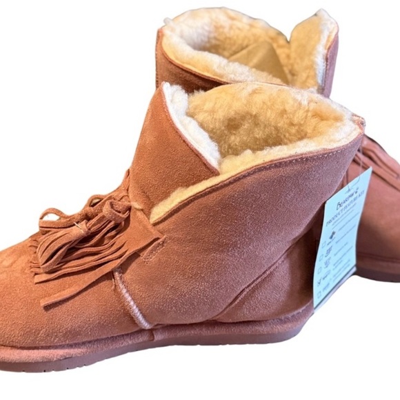 NWT Christie Suede Sheepskin Fringe Boot with Never Wet - Dusty Rose - Size 8 - Picture 5 of 6